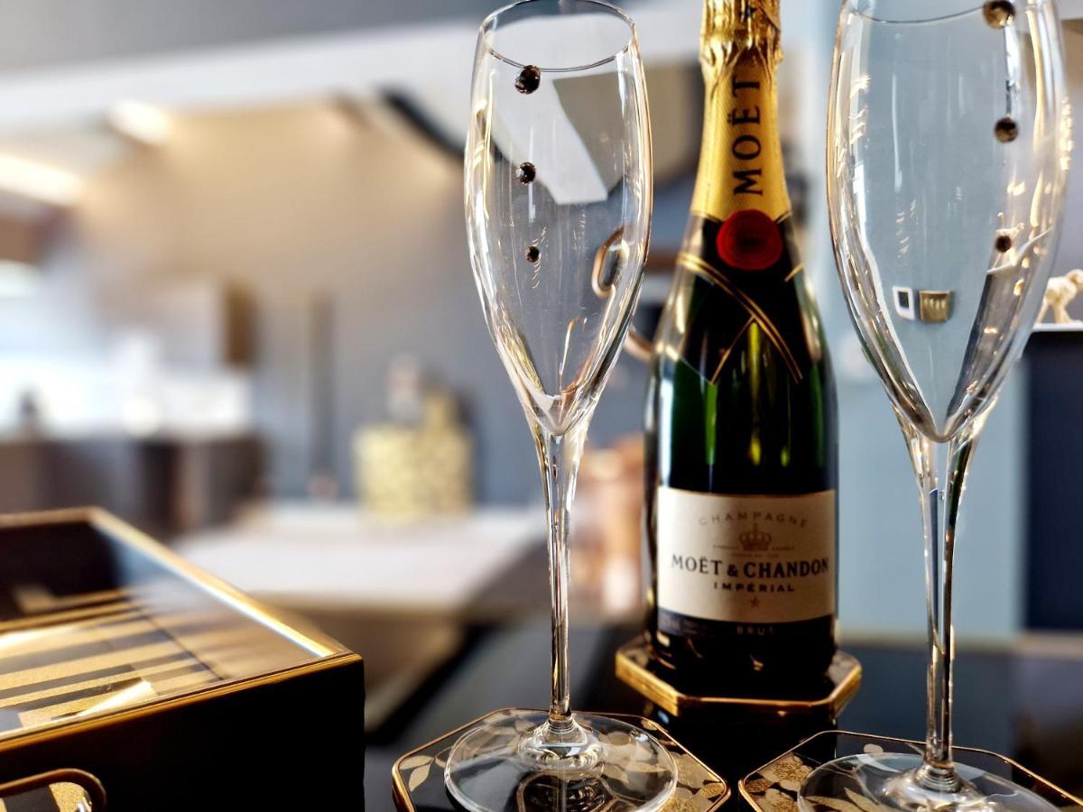 The Hamilton - The Studio Luxury Holiday Let'S Scorton  Экстерьер фото