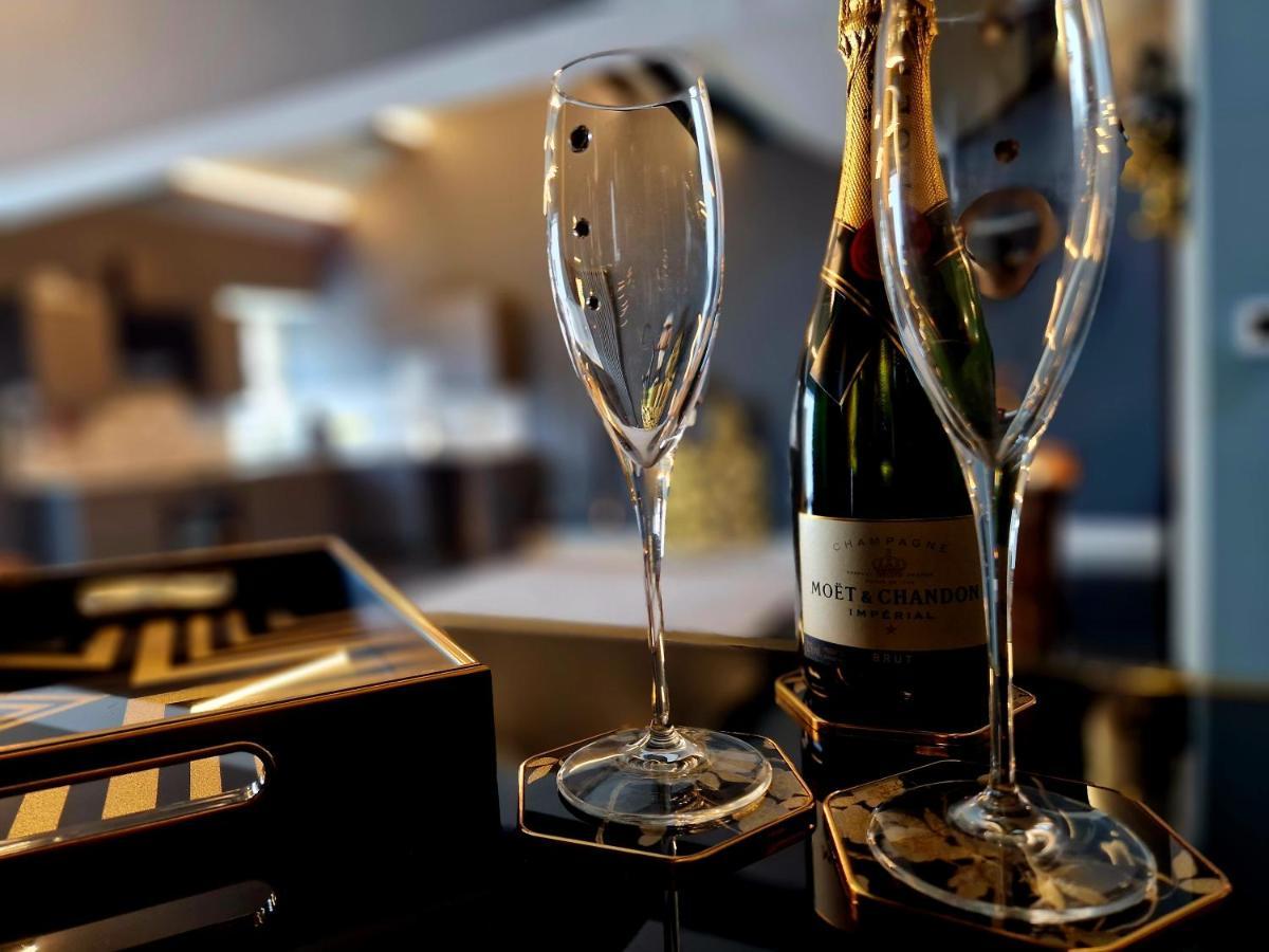 The Hamilton - The Studio Luxury Holiday Let'S Scorton  Экстерьер фото